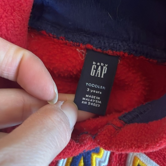 GAP Red Hoodie - Picture 3 of 5
